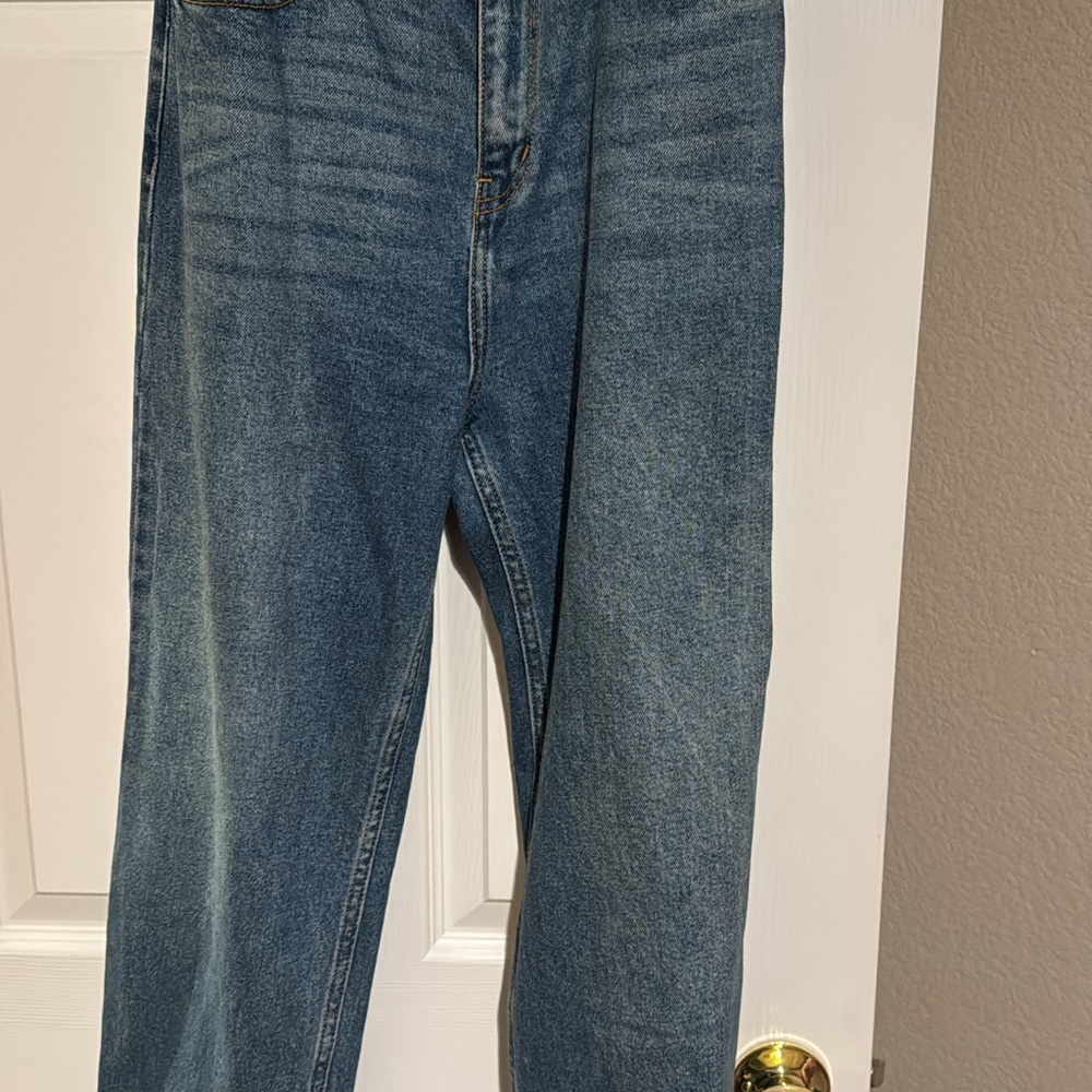 Men's Blue Denim Jeans - Classic Straight Fit